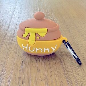 Winnie the Pooh themed AirPods Pro Case!